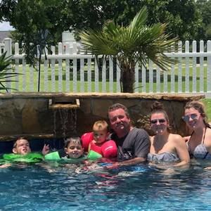 Meet your Posher, Kim